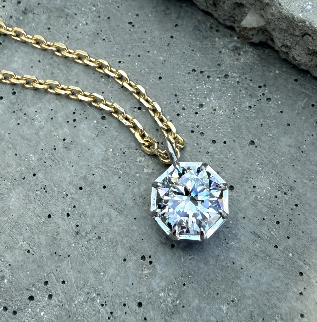 Diamantcollier OKTAGON - MONANO Schmuckmanufaktur